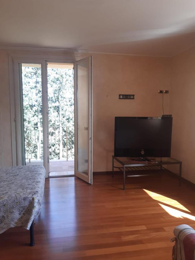 Bed and Breakfast Parco Dei Gelsomini Ascoli Piceno Exterior foto